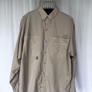 Columbia Tan Lightweight Casual Shirt